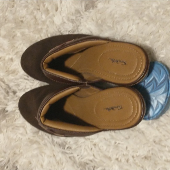 Thomas McAn woman's size 10W Carine suede w large retro flower vtg shoes - Picture 6 of 11